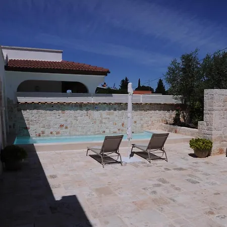 Villa Trulli Pietraviva With Pool Santa Lucia (Brindisi)