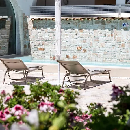 Trulli Pietraviva With Pool Villa