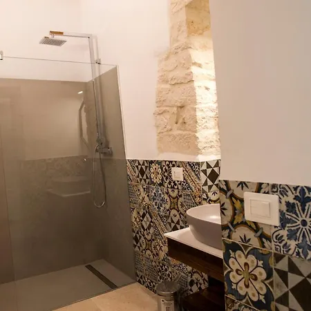Trulli Pietraviva With Pool