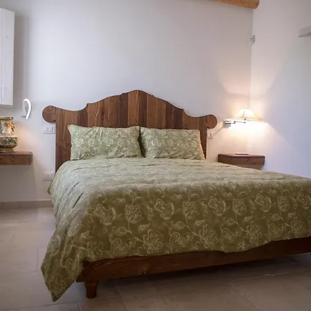 Trulli Pietraviva With Pool Villa